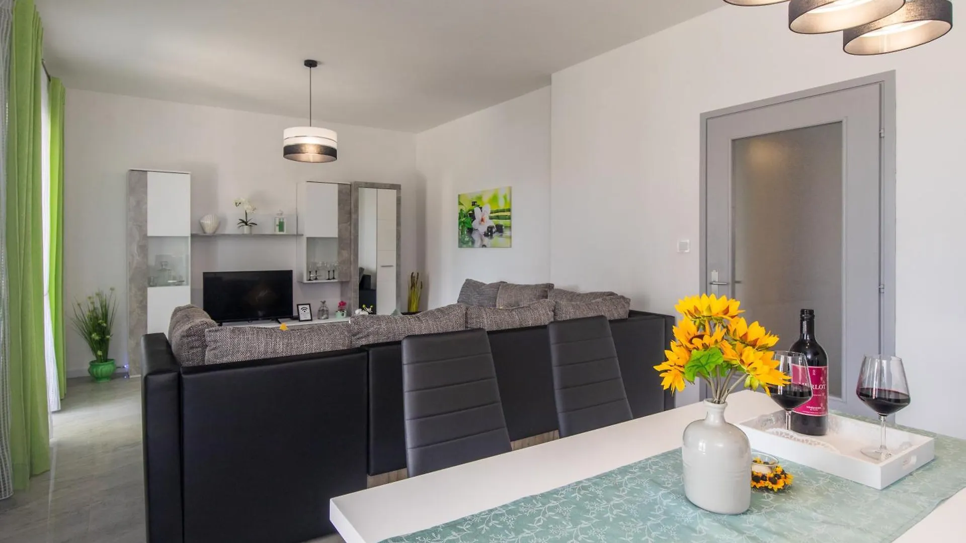 Apartment Tara With Seaview Krk Town