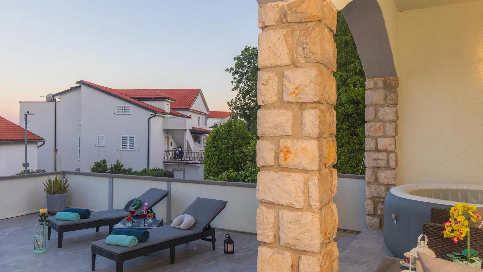 Apartment Tara With Seaview Krk Town