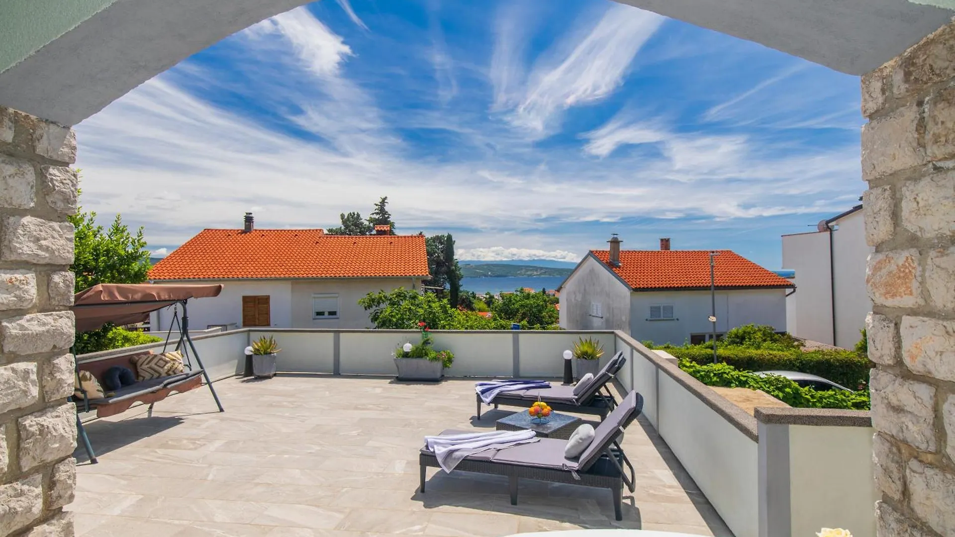 Apartment Tara With Seaview Krk Town